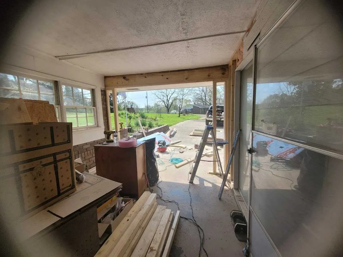 Air movers and dehumidifier for Drying & Dehumidification in Vancleave